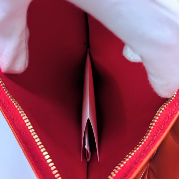 Christian Louboutin Orange Red Hall Logo-Embossed Leather Cabata Tote Bag - Picture 12 of 15